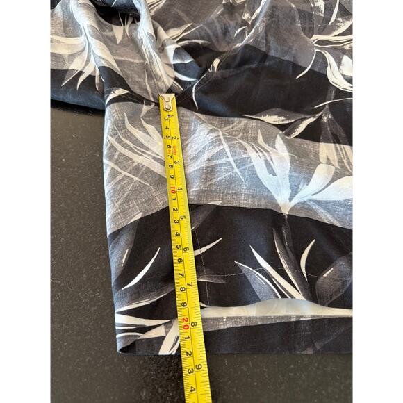 Laguna Originals Swim trunks with pockets black and gray leaf motif 2XL - Picture 5 of 7